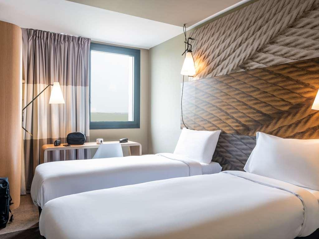 Ibis Gonesse Le Bourget Hotel Ruang foto